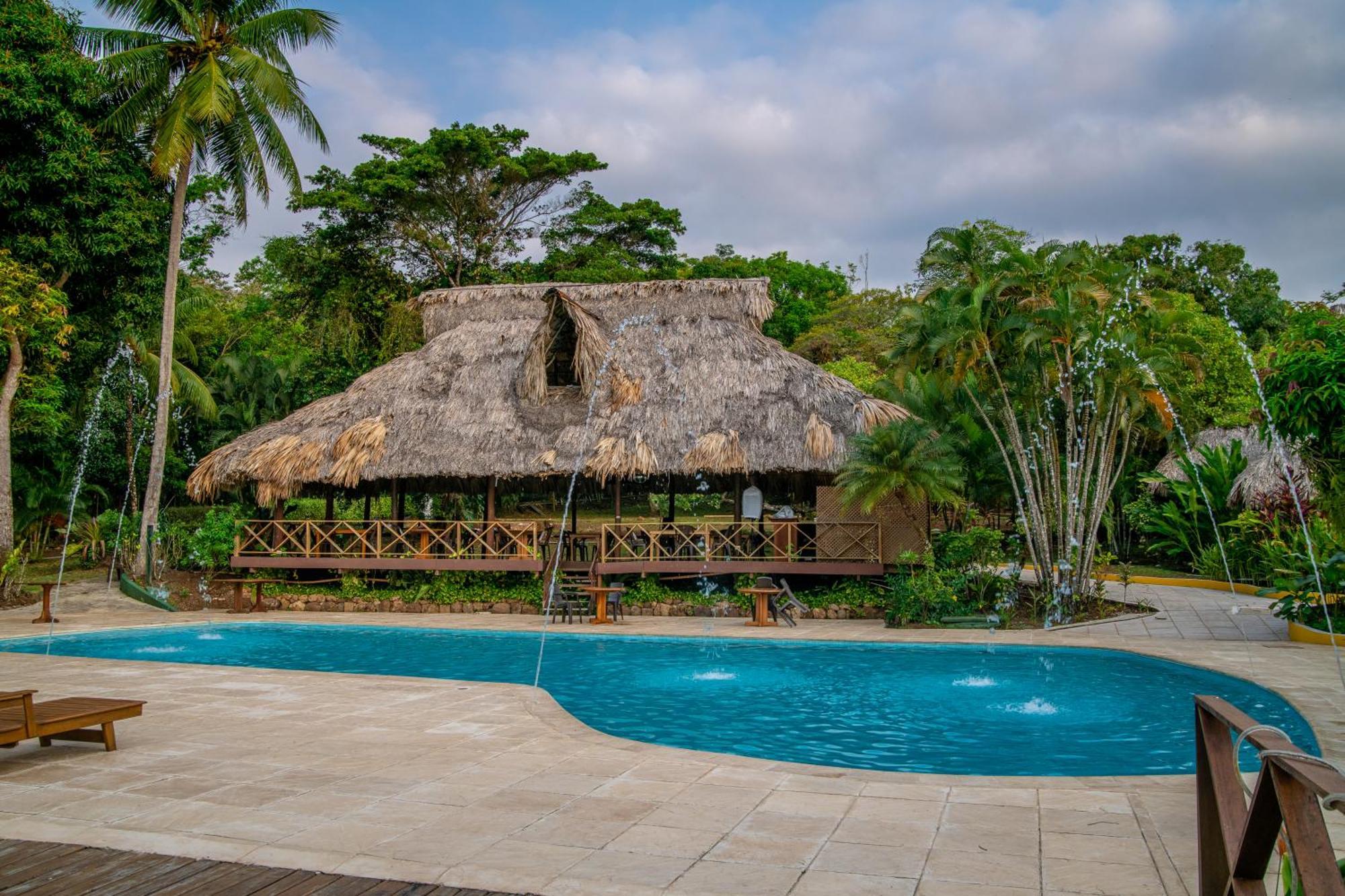 Banana Palms Hotel Rio Dulce Luaran gambar